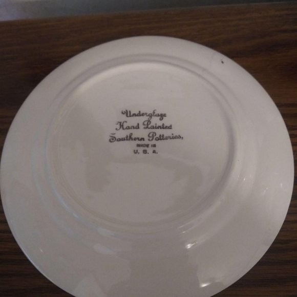 7" Plate Underglaze Hand Painted Southern Potterie - Picture 2 of 2